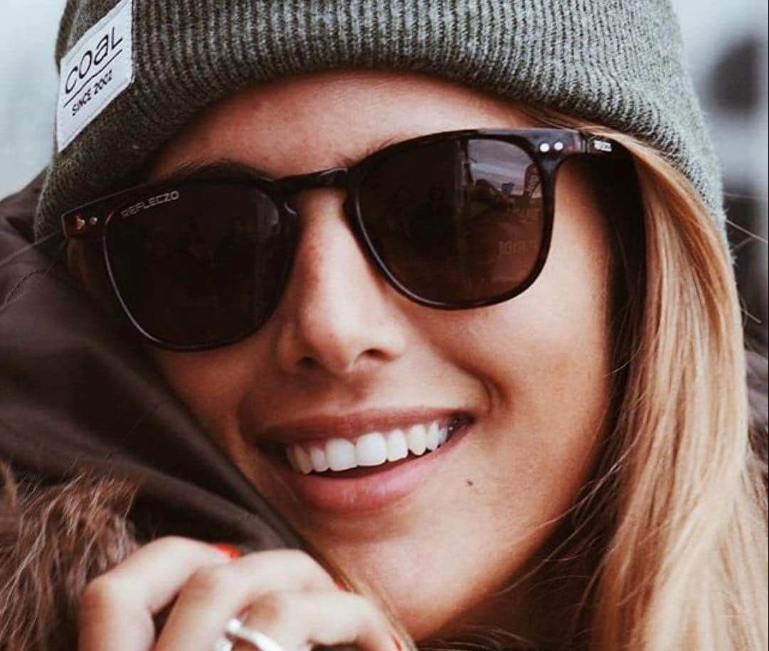 Alternative view of Cosmopolitan