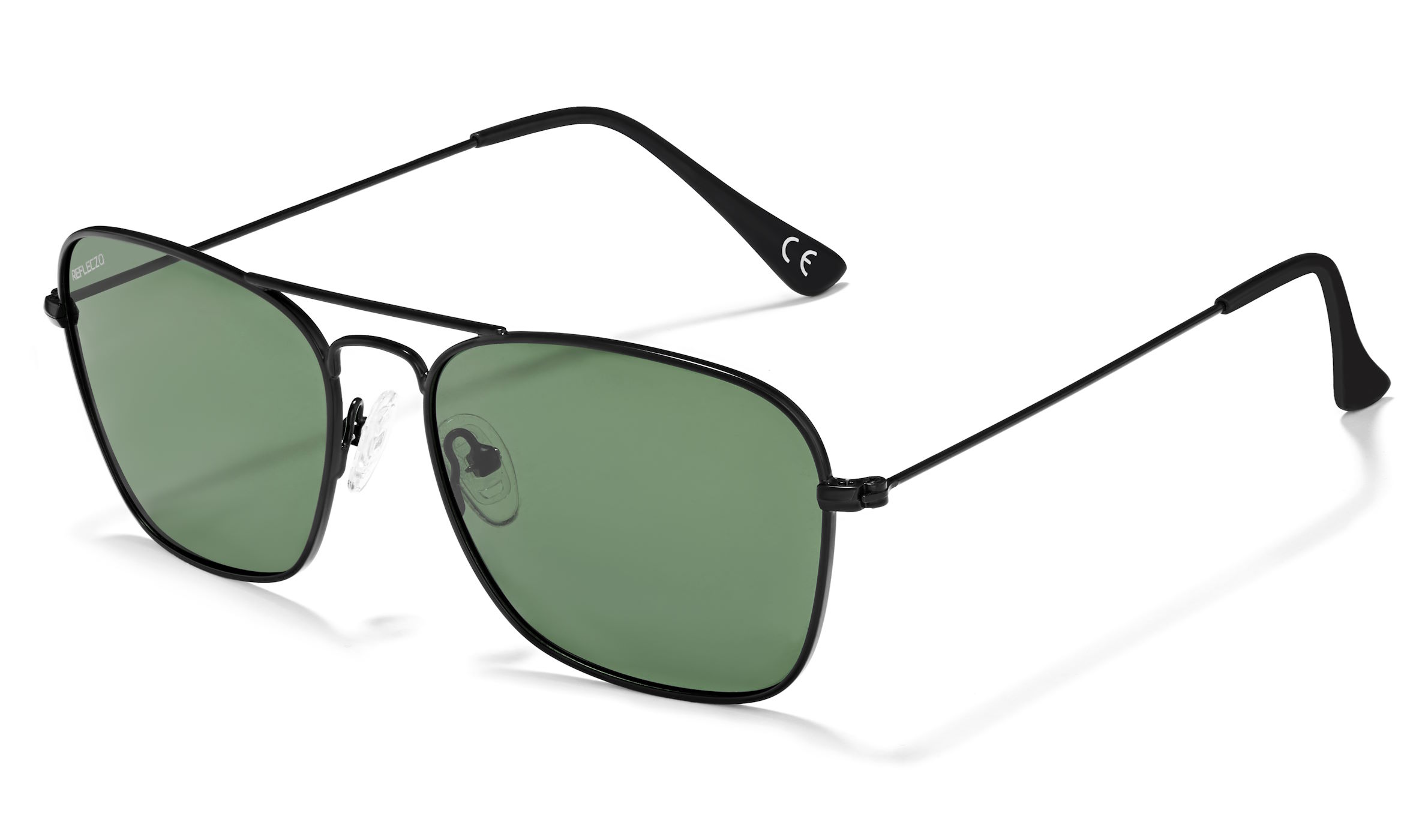 Alternative view of Nomad Pretos e Verdes