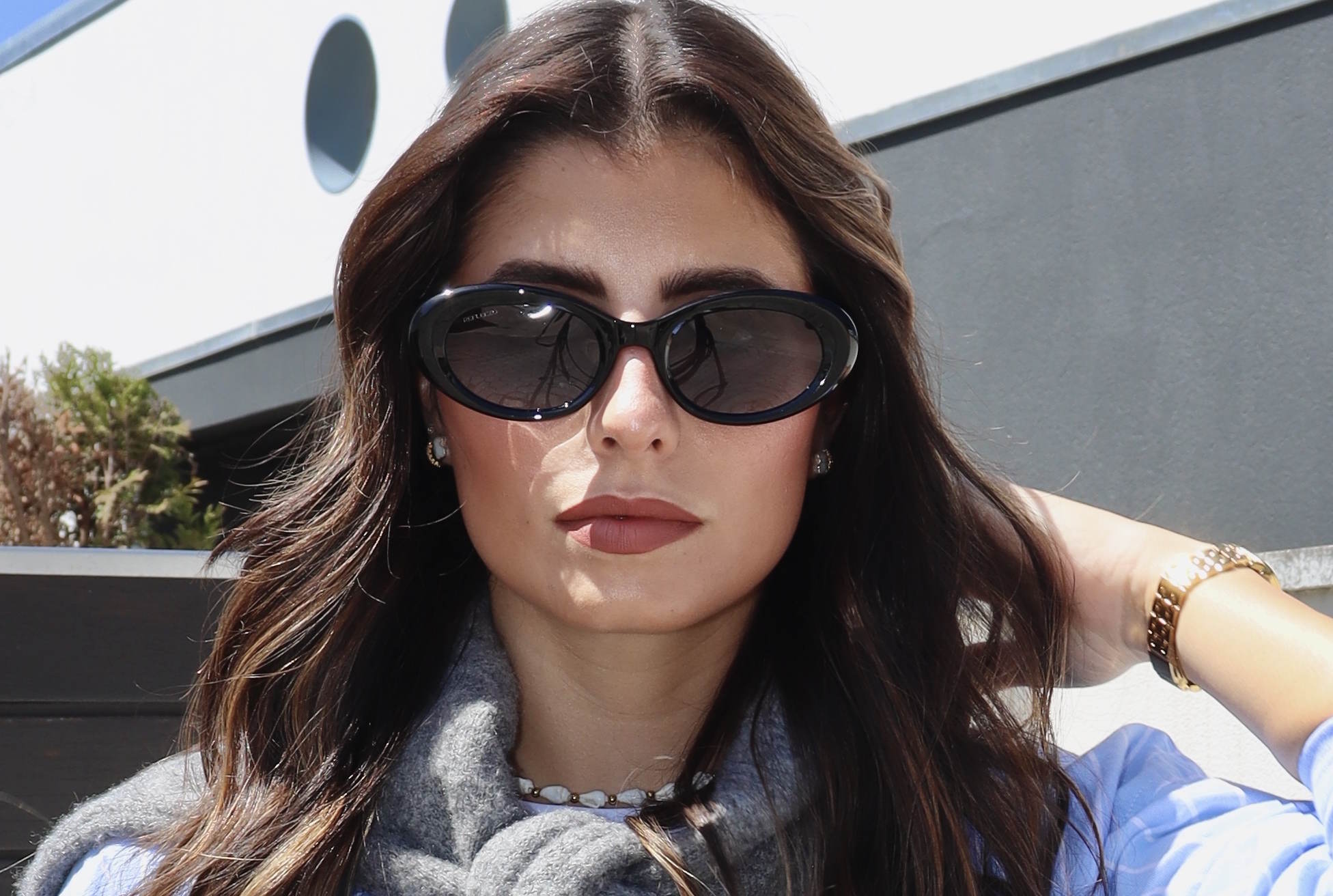 Alternative view of Debbie